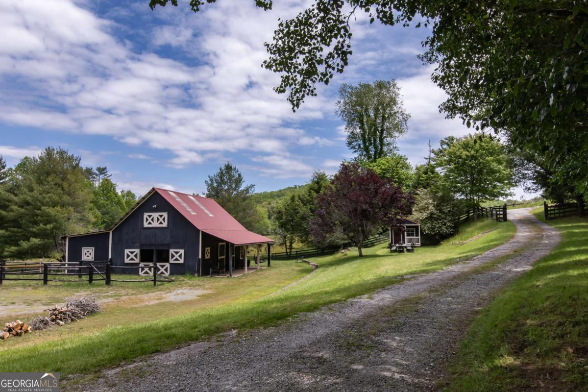 328 Black Ankle Creek RD