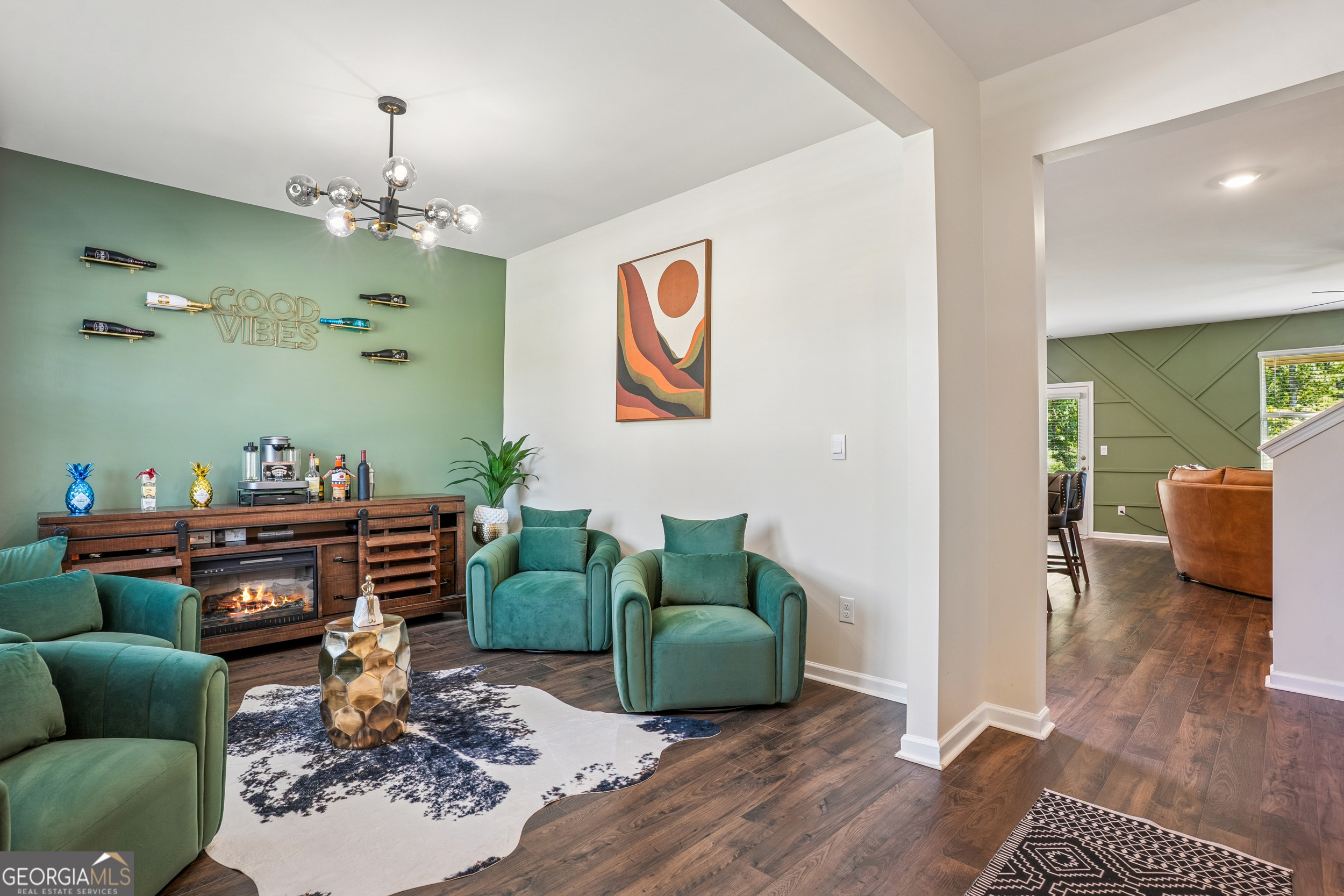 5436 Andrew LN