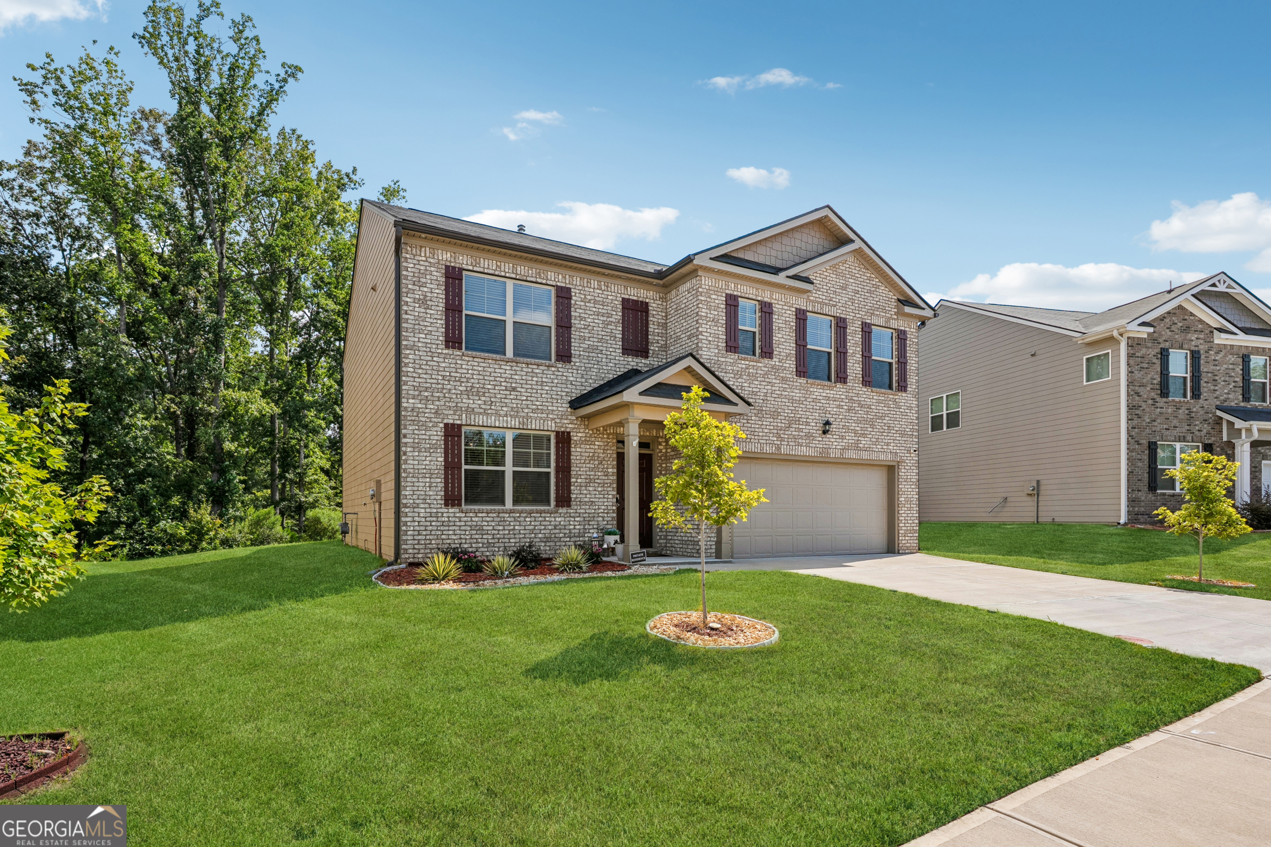 5436 Andrew LN