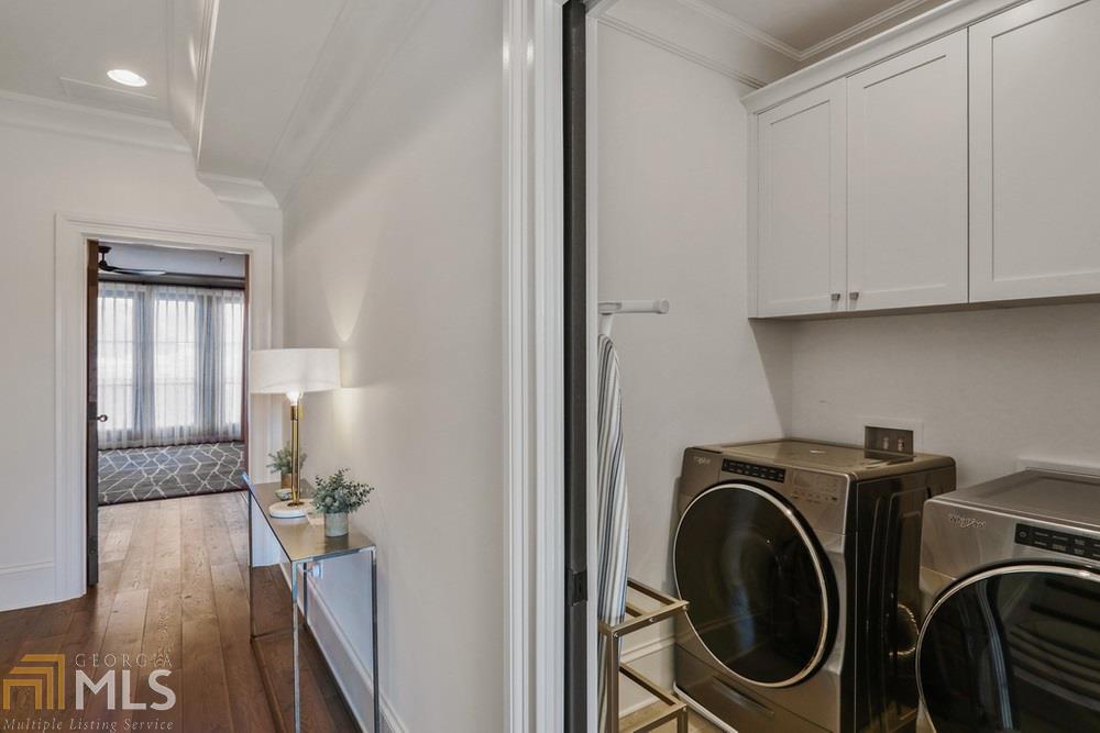 Residences At Sutdioplex - Residential