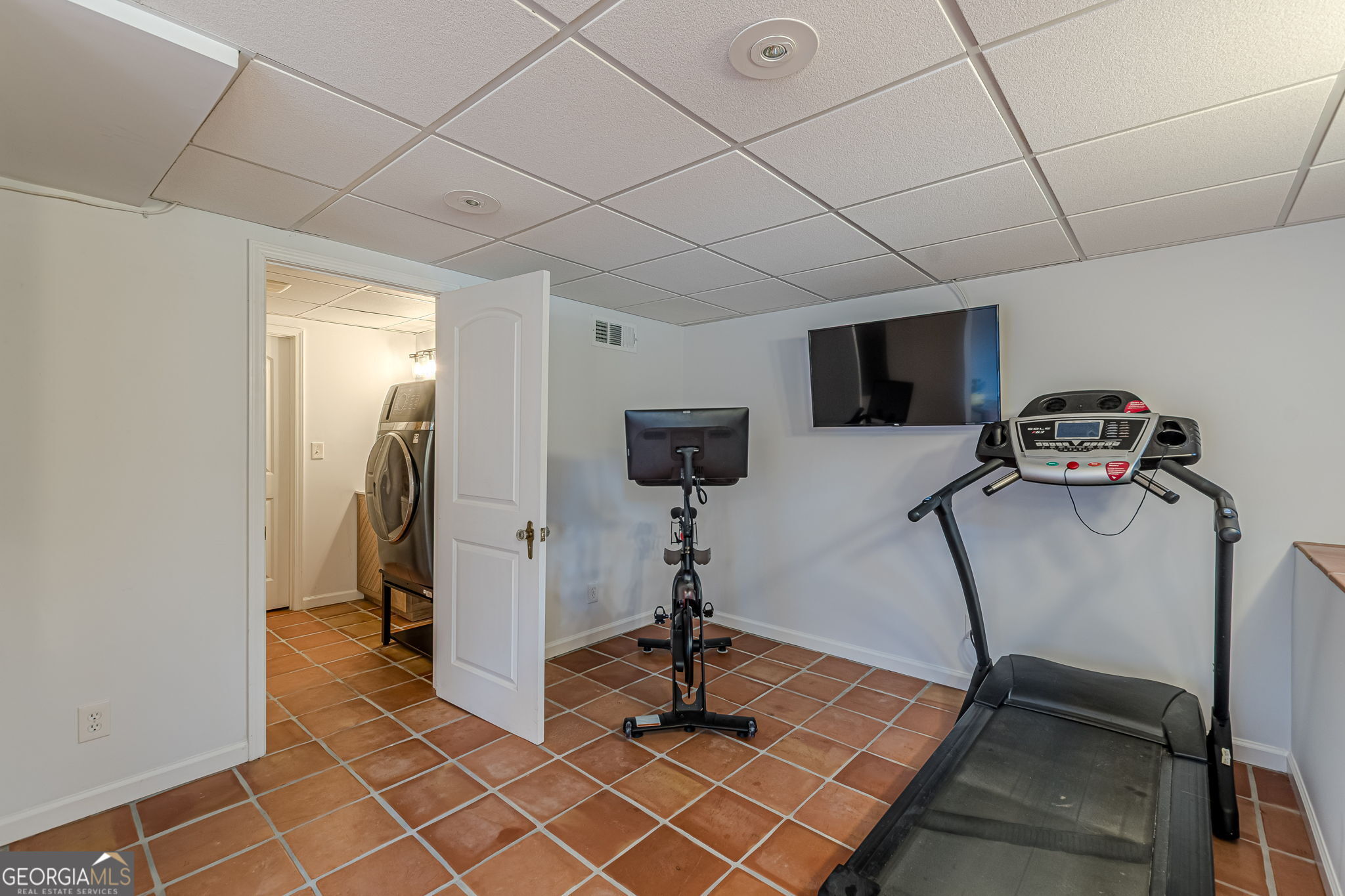 Atlanta, Georgia 30306, United States, 3 Bedrooms Bedrooms, ,4 BathroomsBathrooms,Residential,Active,199268