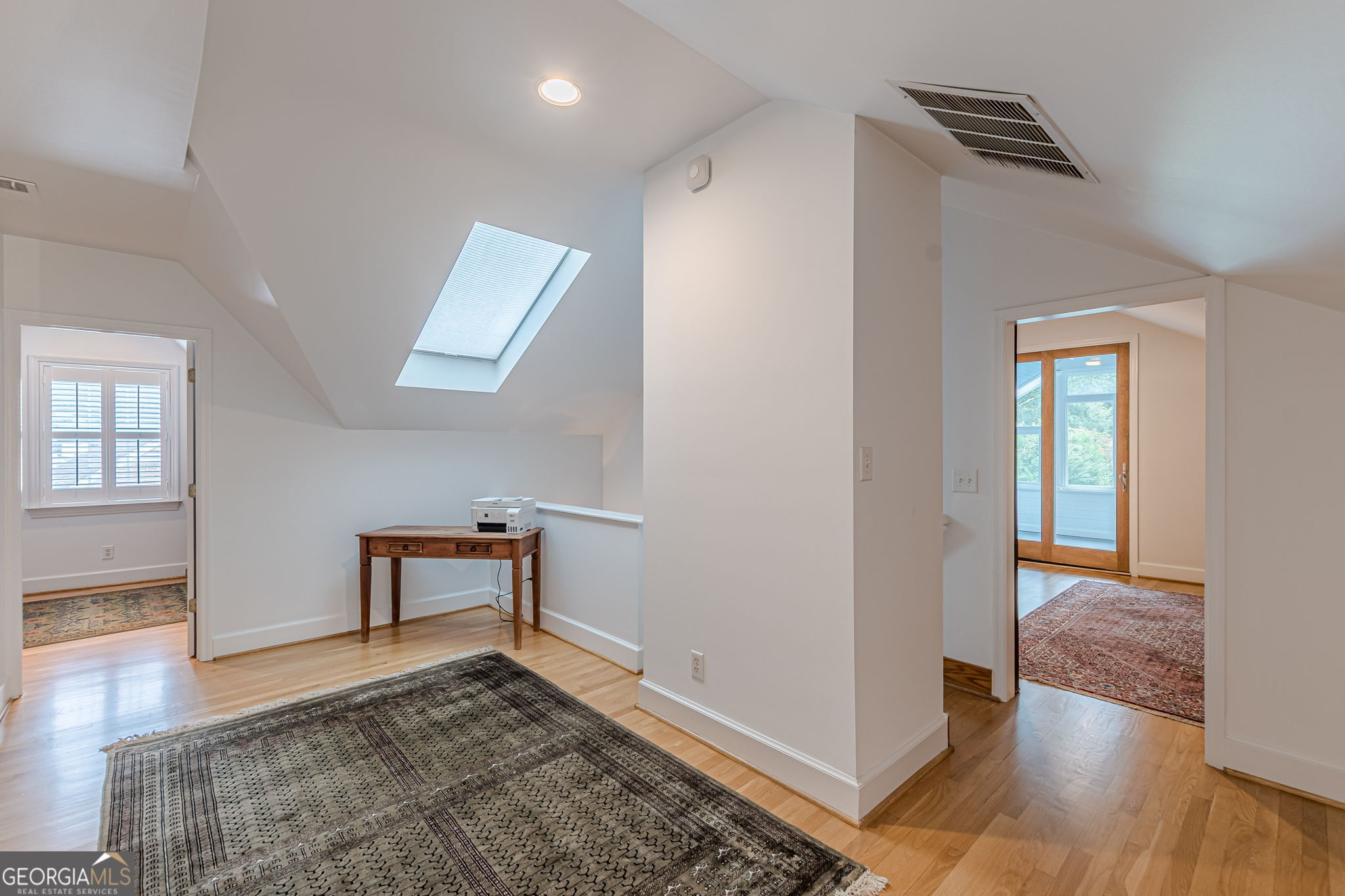 Atlanta, Georgia 30306, United States, 3 Bedrooms Bedrooms, ,4 BathroomsBathrooms,Residential,Active,199268