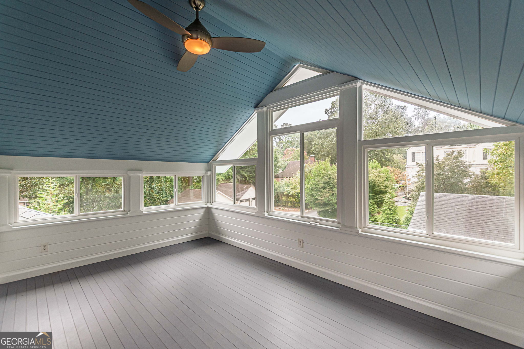 Atlanta, Georgia 30306, United States, 3 Bedrooms Bedrooms, ,4 BathroomsBathrooms,Residential,Active,199268