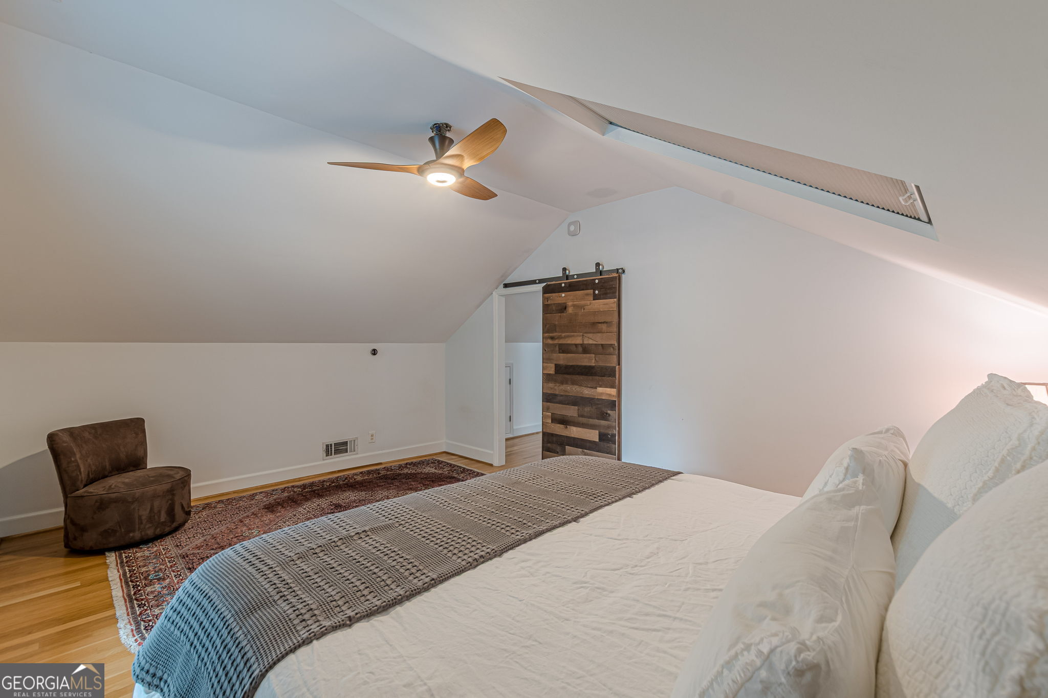 Atlanta, Georgia 30306, United States, 3 Bedrooms Bedrooms, ,4 BathroomsBathrooms,Residential,Active,199268