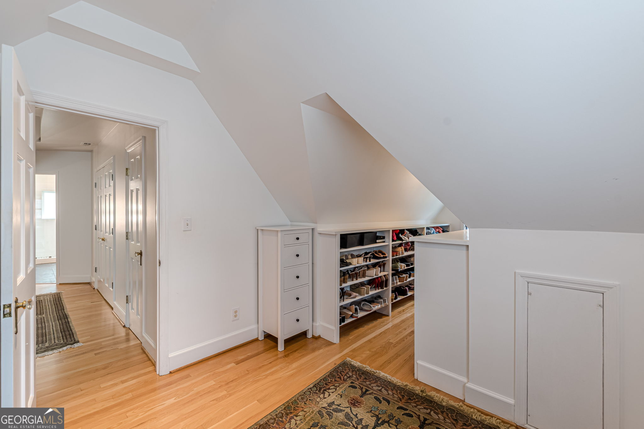 Atlanta, Georgia 30306, United States, 3 Bedrooms Bedrooms, ,4 BathroomsBathrooms,Residential,Active,199268