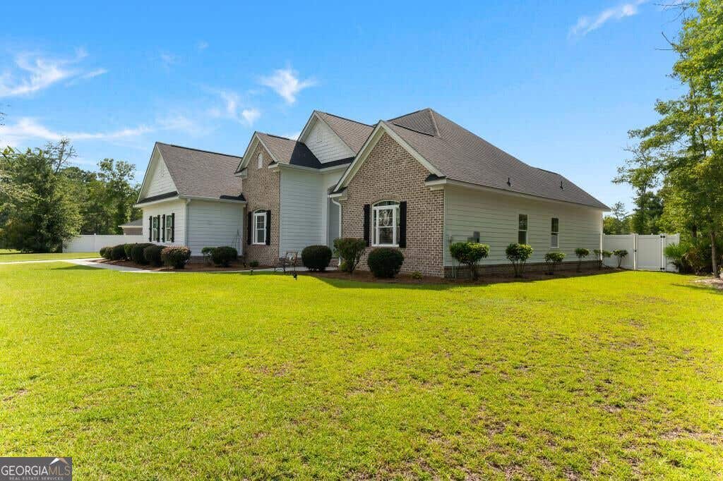 Photo of 209 Fairmont Drive, Rincon, GA 31326 (MLS # 10821824)