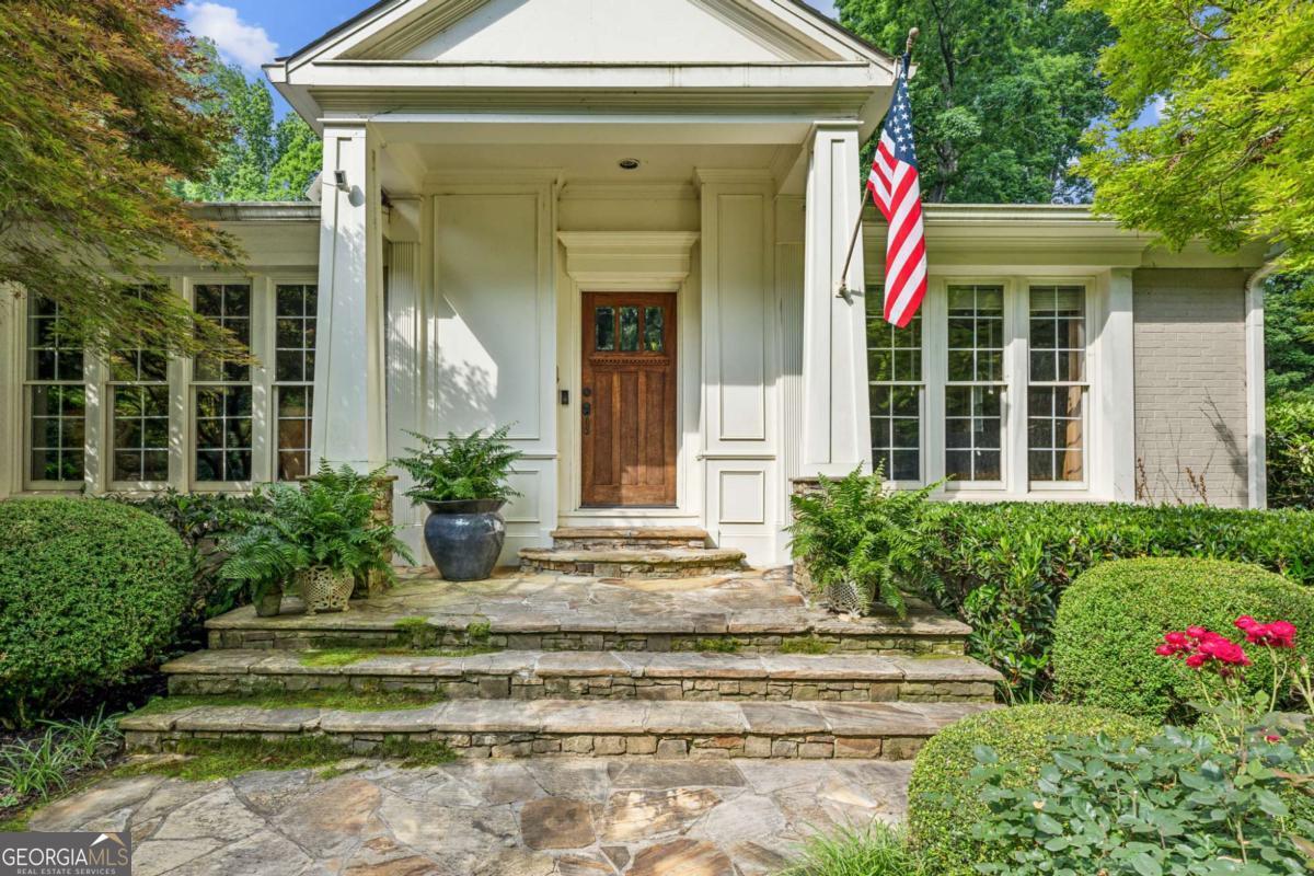 2726 Mabry RD NE