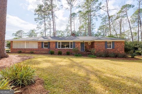 A home in Valdosta