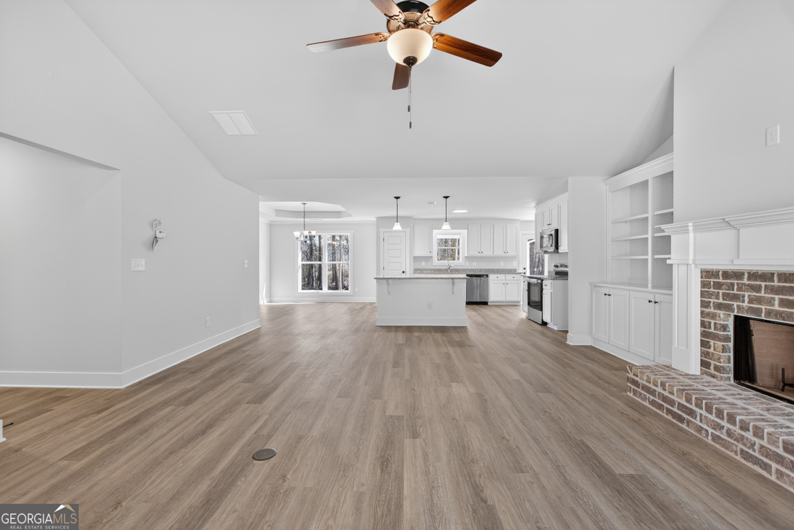 252 Mockingbird LN 28