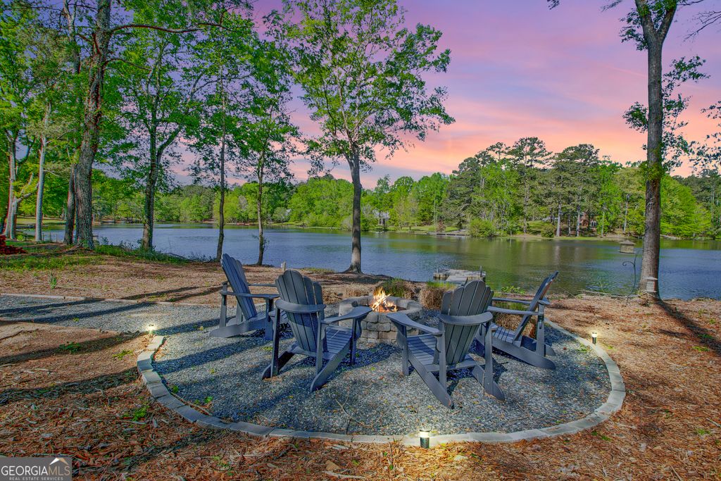 Photo of 140 Lake Park Court, Sharpsburg, GA 30277 (MLS # 10775887)