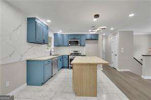 4913 Windsor Downs DR