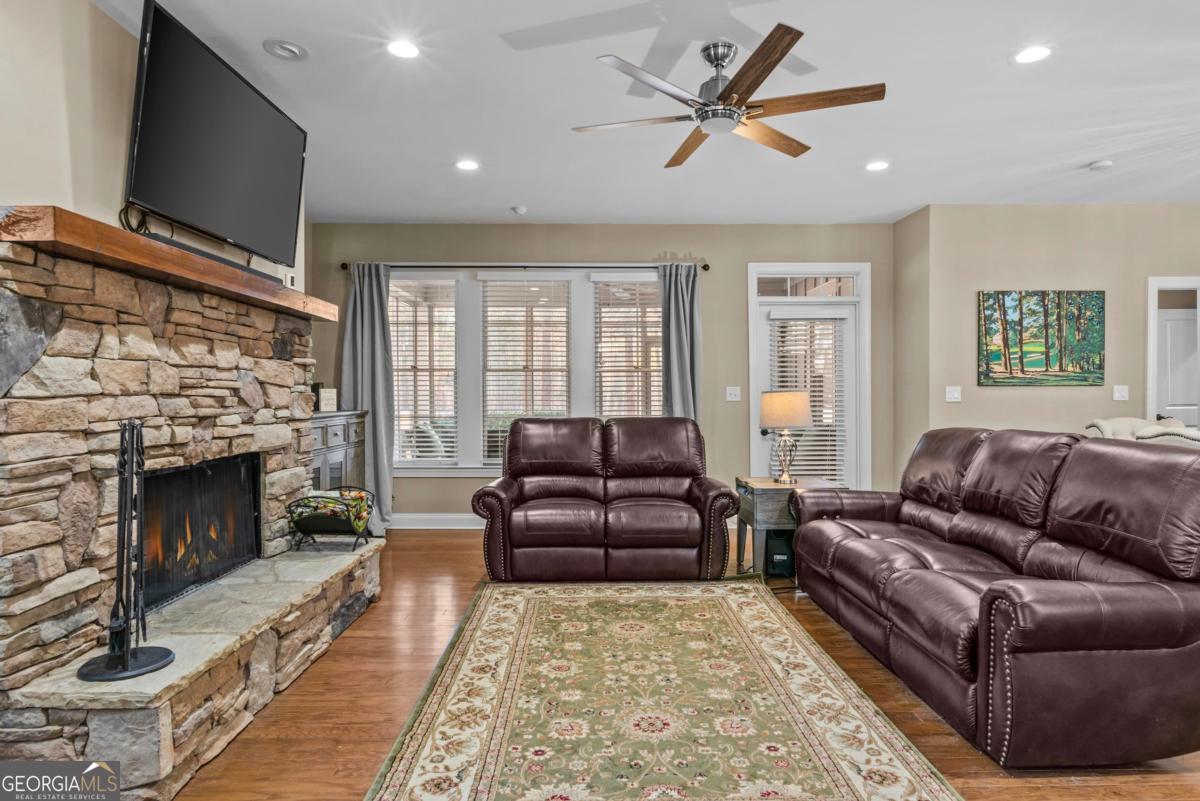 1101 Starboard DR