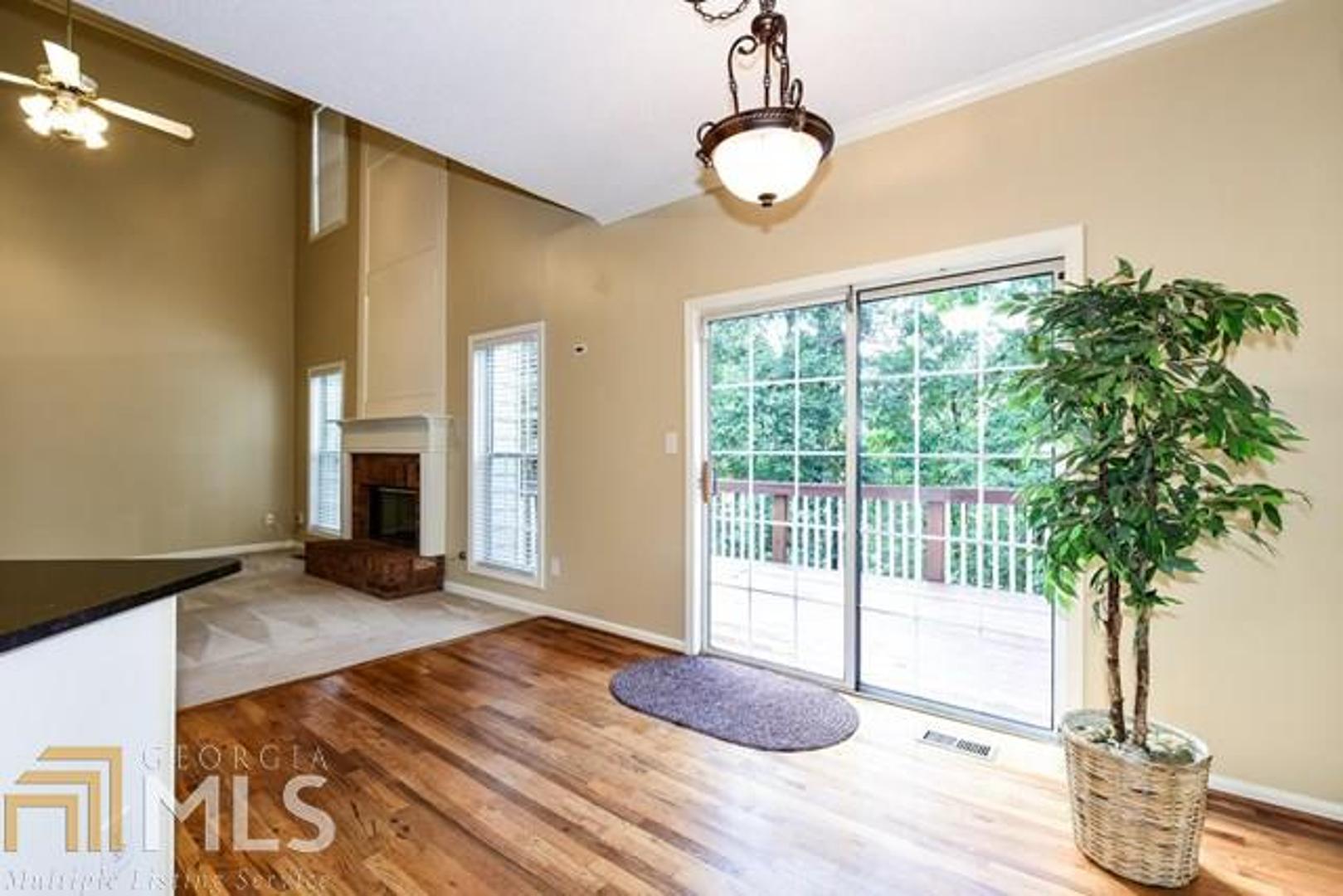 Eagle Ridge - Residential