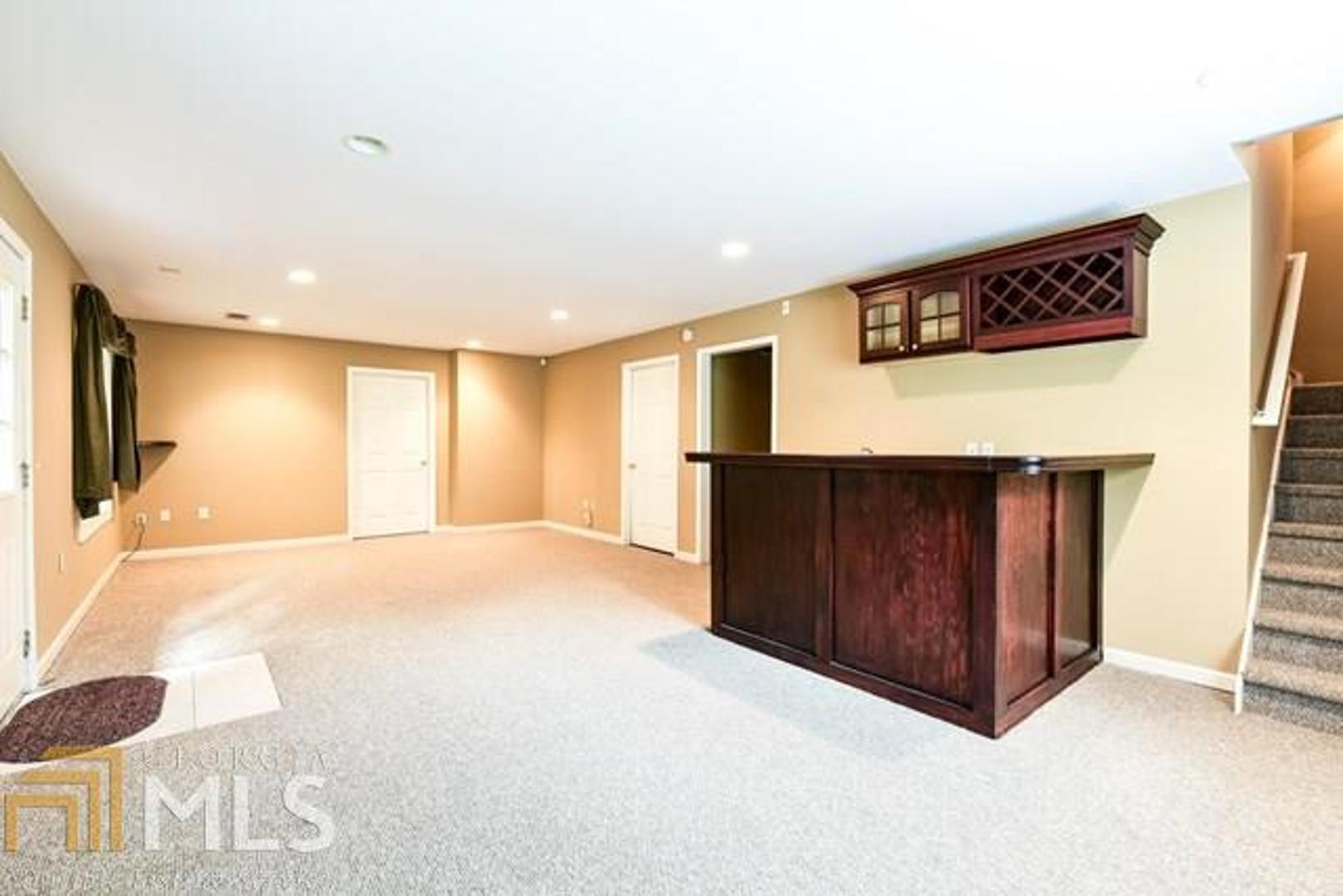 Eagle Ridge - Residential
