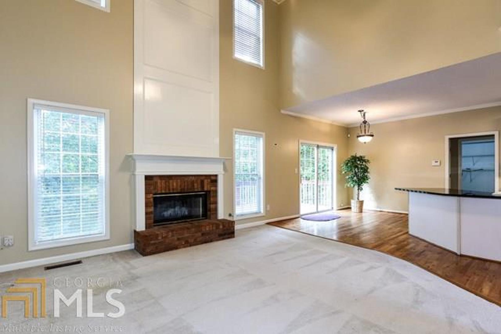 Eagle Ridge - Residential