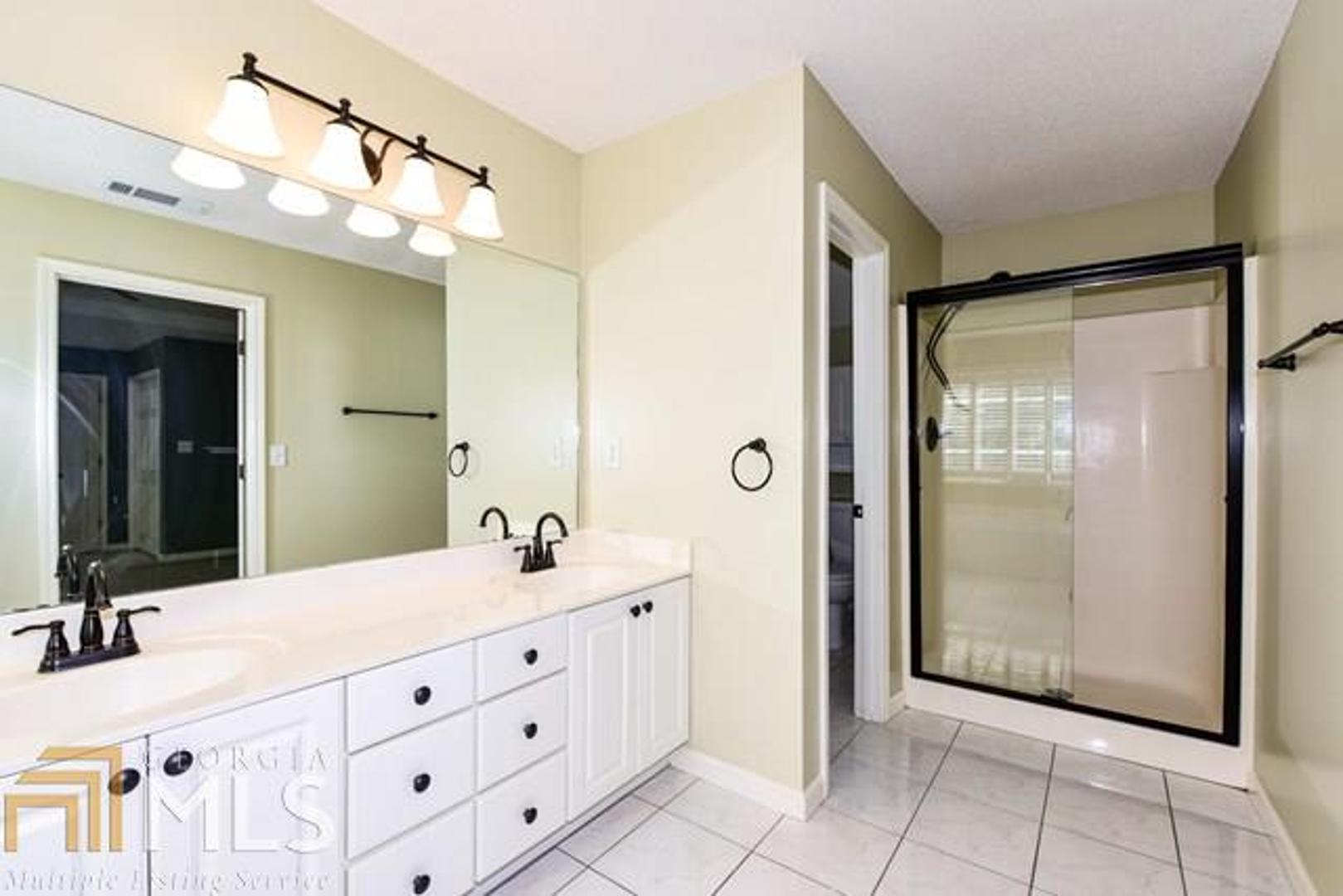 Eagle Ridge - Residential