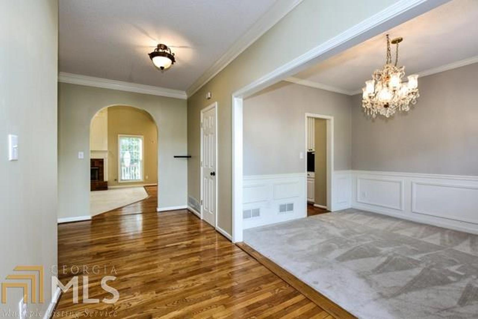 Eagle Ridge - Residential