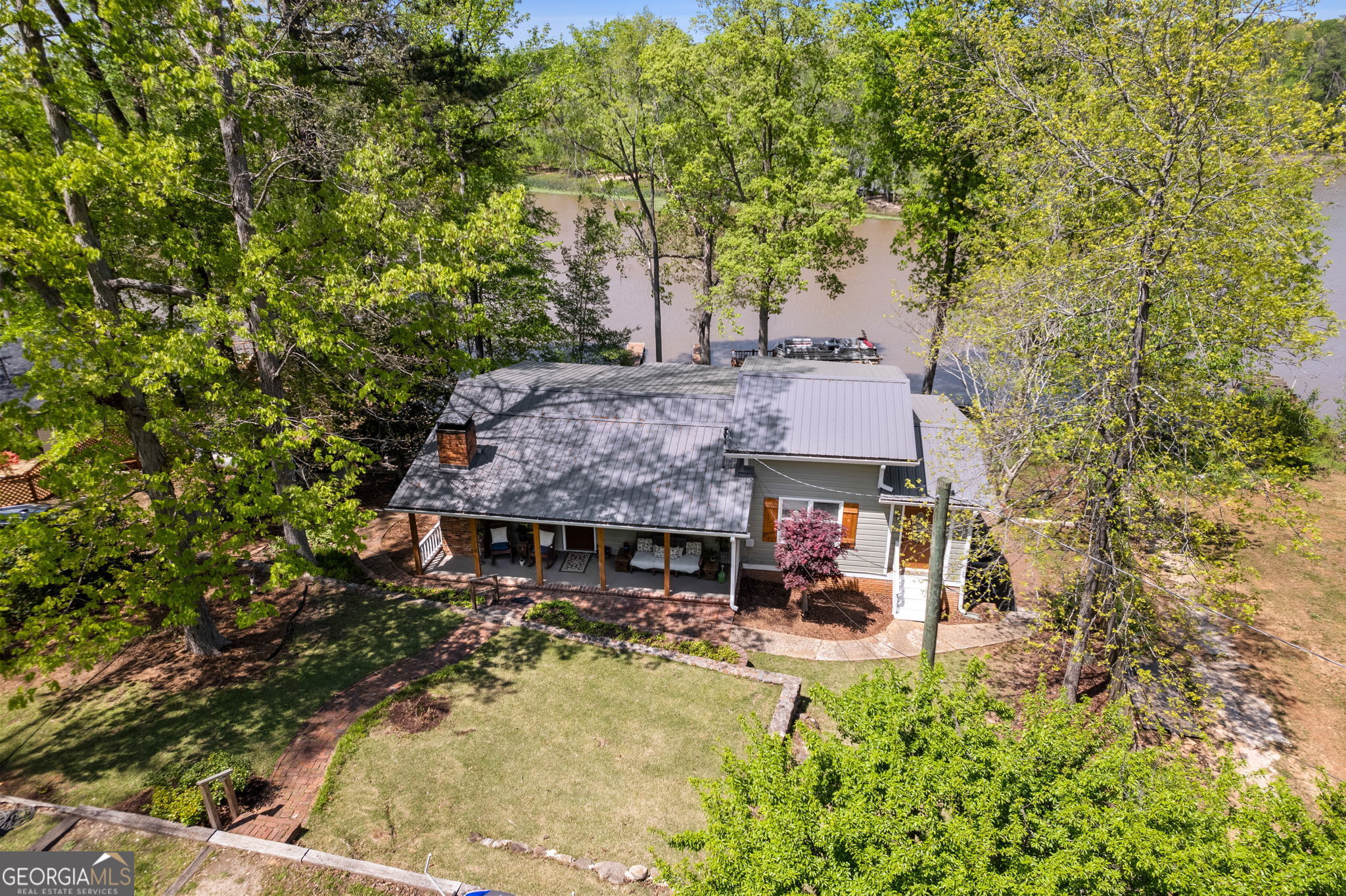 422 Henry Higgins RD