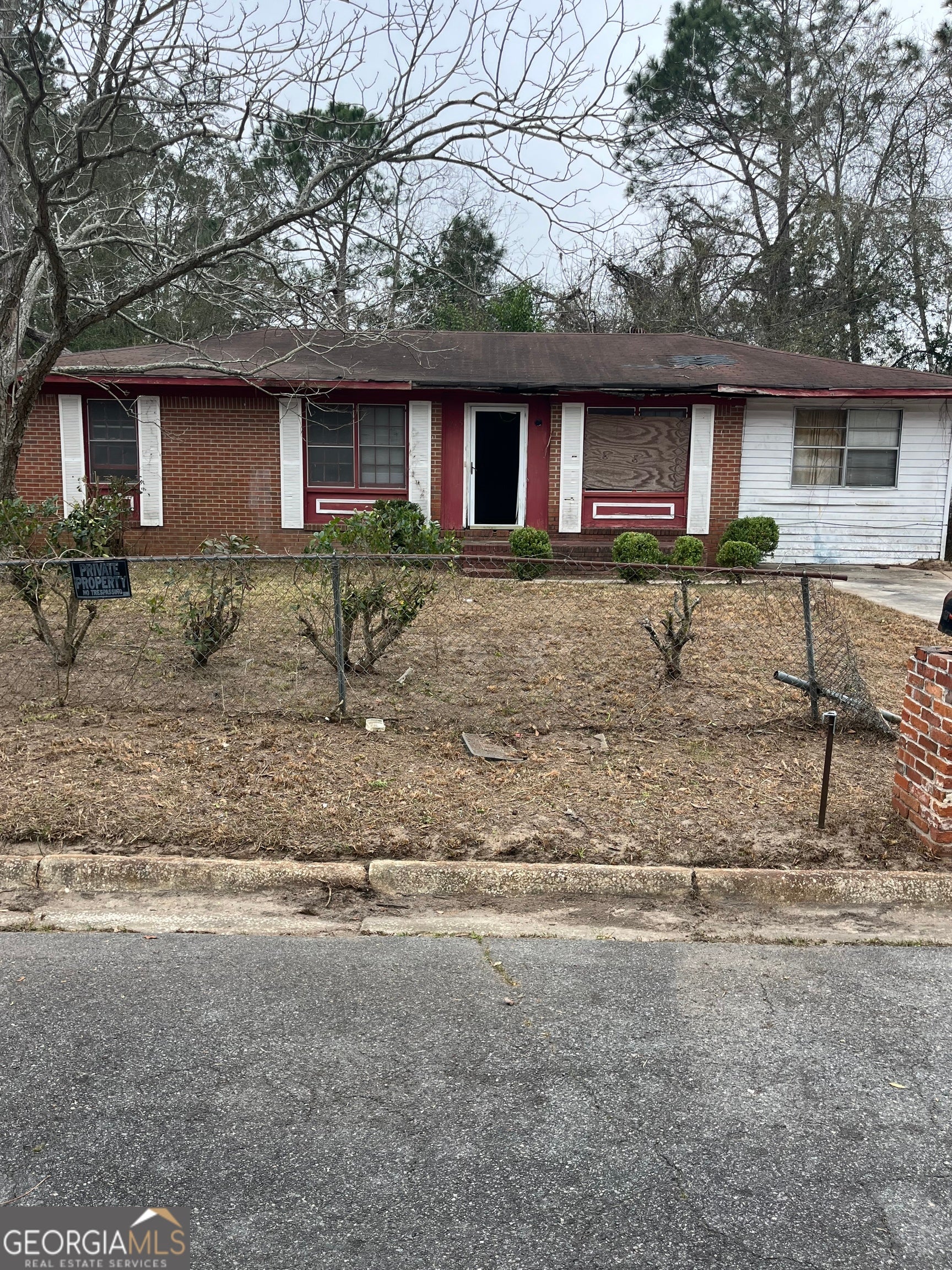 1215 Jamestown DR