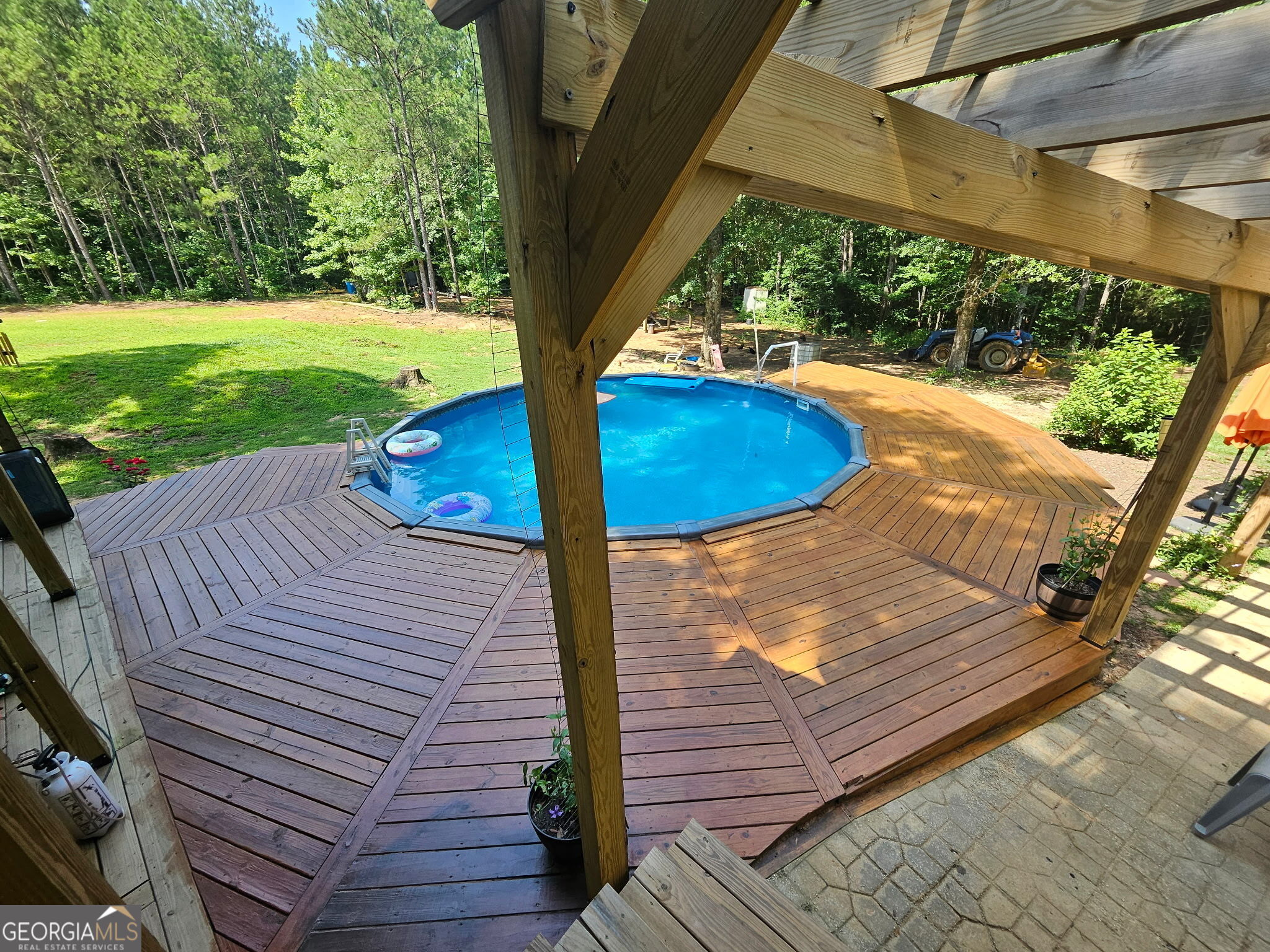 1208 Elberton RD
