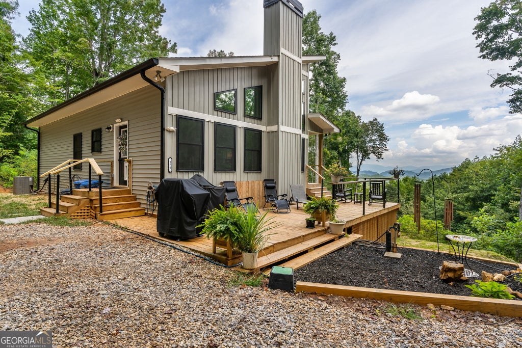 Photo of 579 Overlook Circle, Young Harris, GA 30582 (MLS # 10835800)