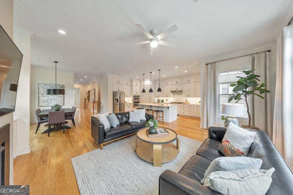 Photo of 236 Elsworthy Place, Marietta, GA 30060 (MLS # 10794437)