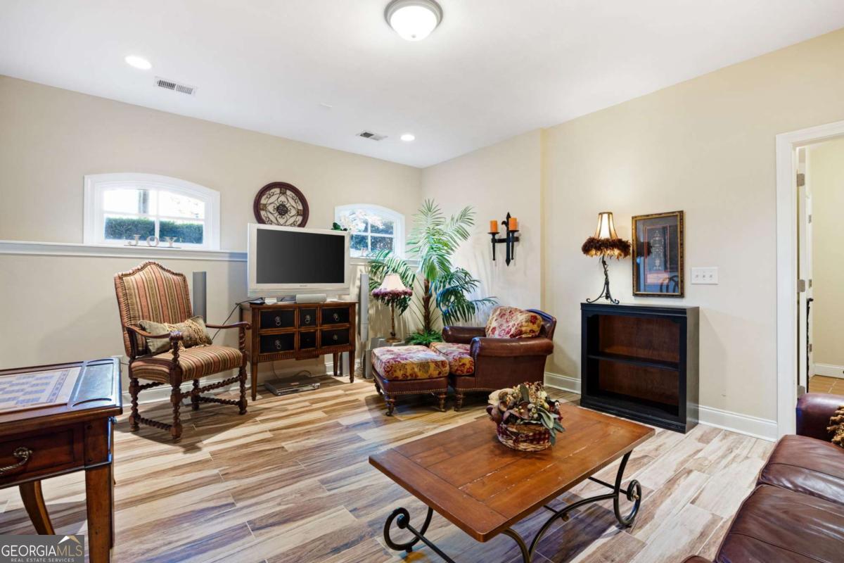 Winterfield Court - Residential