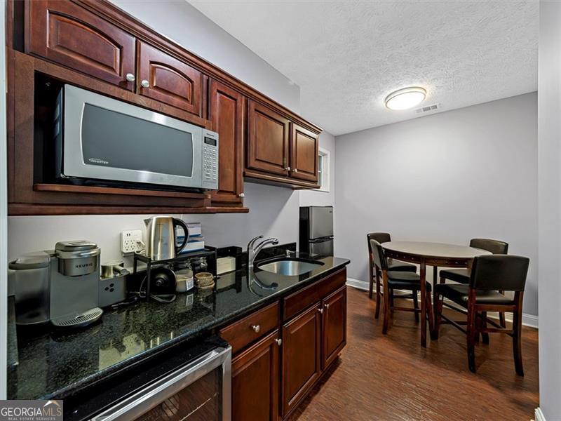 Executive Office Park - Commercial Lease