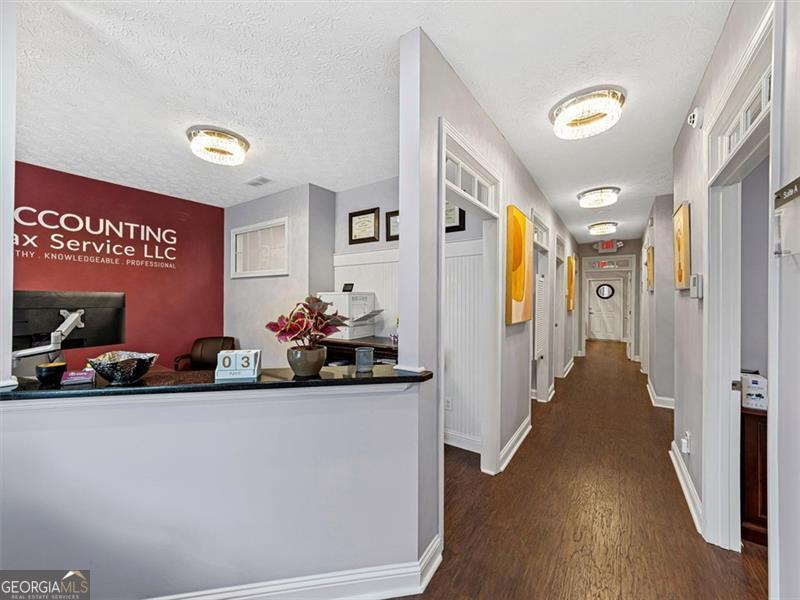 Executive Office Park - Commercial Lease