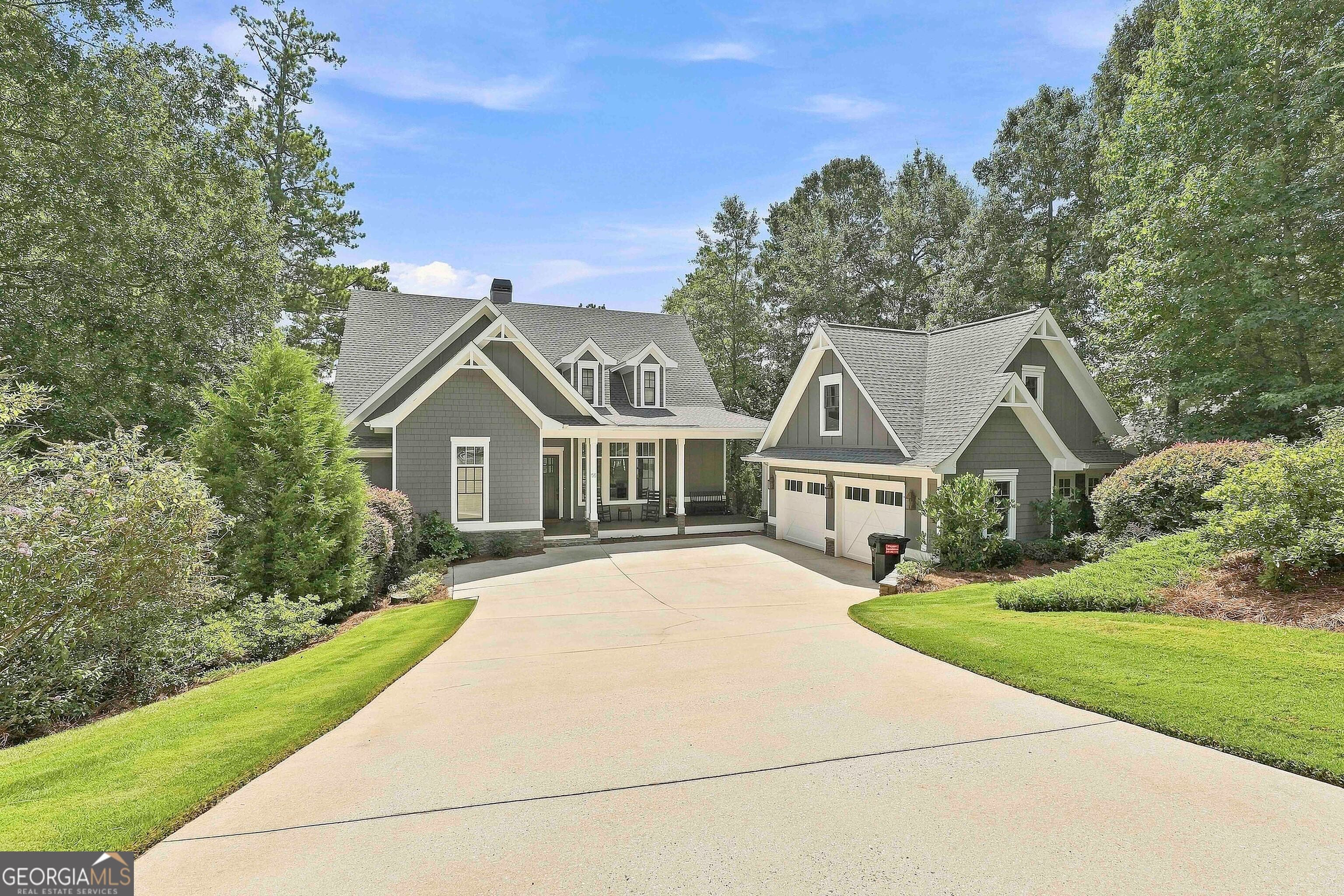 55 Paddleboat LN