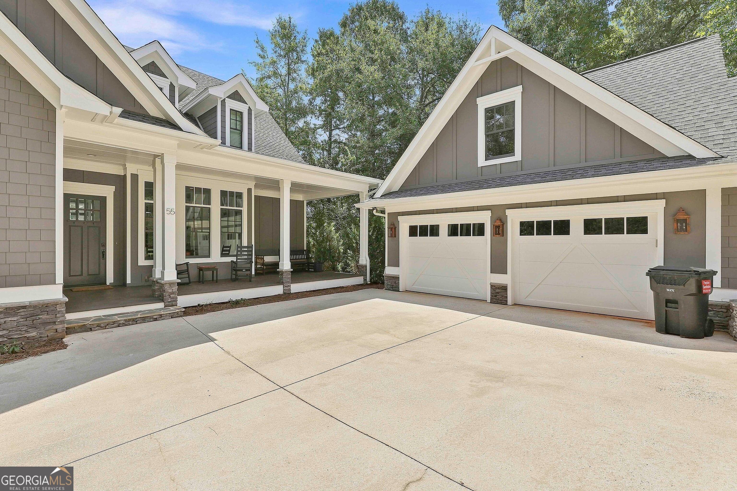 55 Paddleboat LN