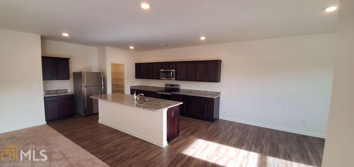 Creekside - Residential