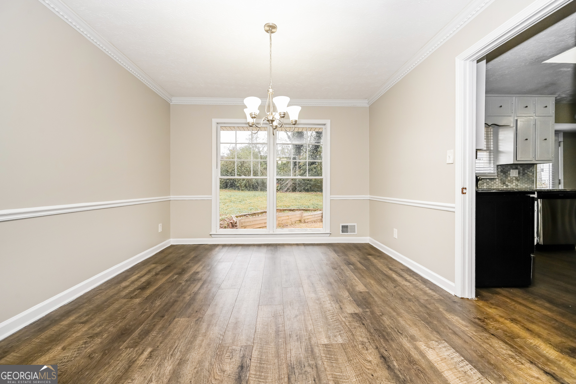 1645 Oak Forest DR SE