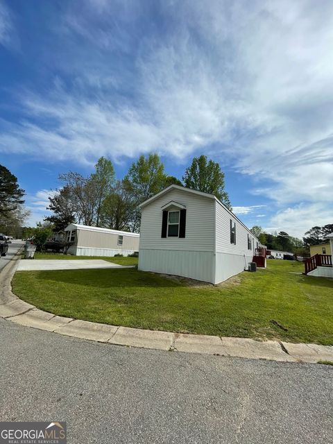 390 Malibu Drive, Fayetteville, GA 30214 - #: 10553136