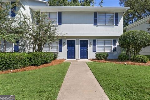 Photo of 360 N 19th Street #E, Griffin, GA 30223 (MLS # 10649523)