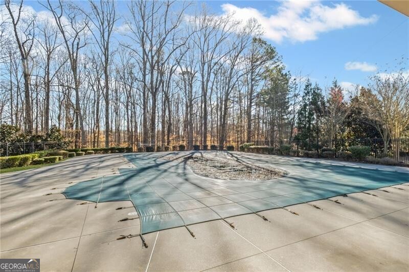 Milton, Georgia 30004, United States, 6 Bedrooms Bedrooms, ,5 BathroomsBathrooms,Residential,Pending,86932