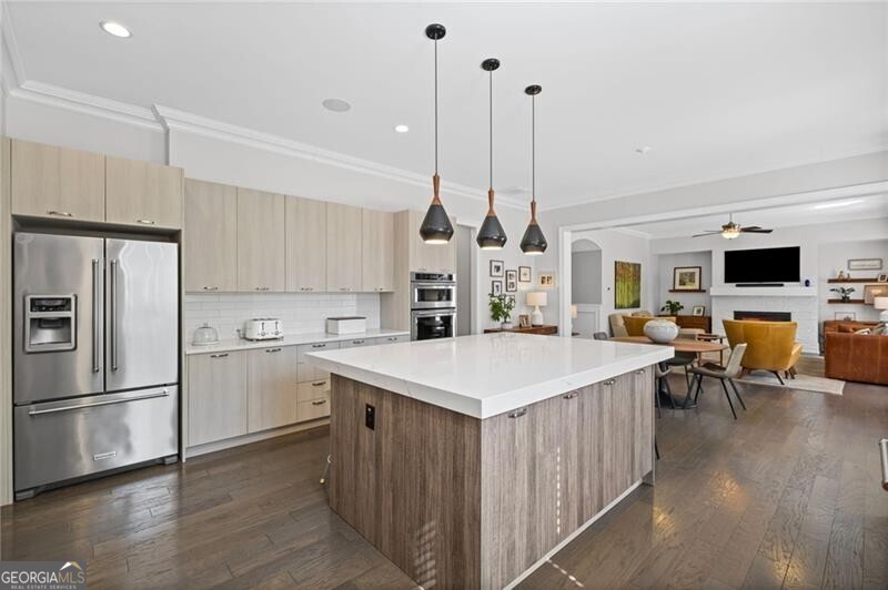 Milton, Georgia 30004, United States, 6 Bedrooms Bedrooms, ,5 BathroomsBathrooms,Residential,Pending,86932