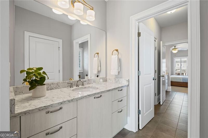 Milton, Georgia 30004, United States, 6 Bedrooms Bedrooms, ,5 BathroomsBathrooms,Residential,Pending,86932