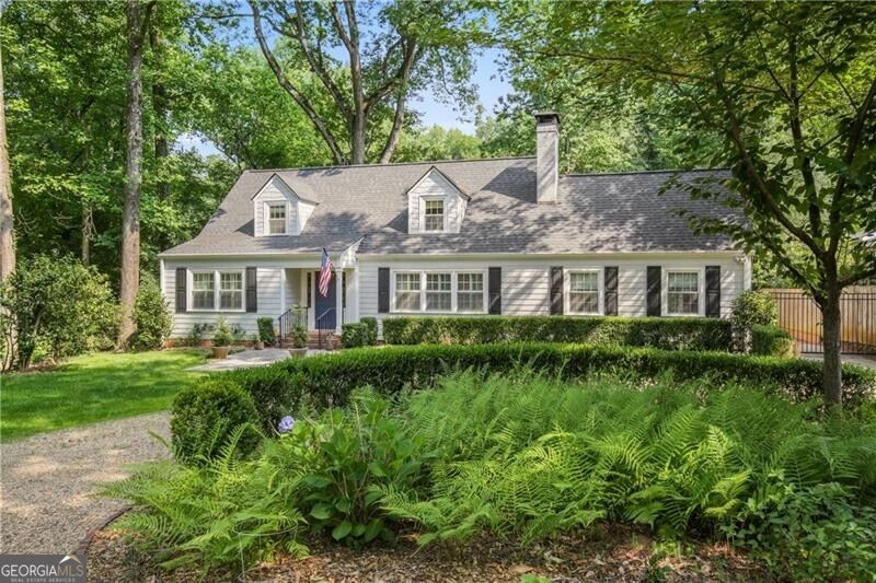 Photo of 1403 Moores Mill Road NW, Atlanta, GA 30327 (MLS # 10875046)