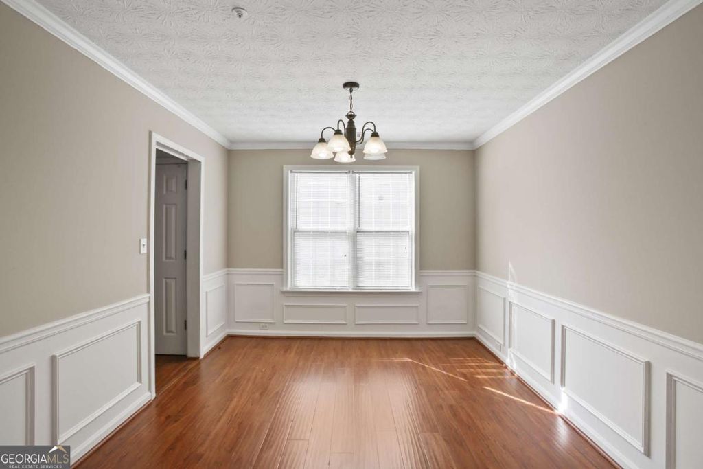 Photo of 1442 GLENOVER Circle, Marietta, GA 30062 (MLS # 10687395)