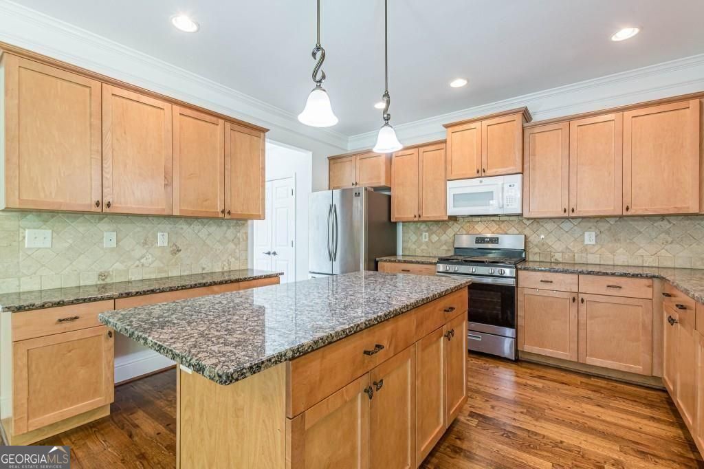 Atlanta, Georgia 30316, United States, 3 Bedrooms Bedrooms, ,4 BathroomsBathrooms,Residential,Active,202293