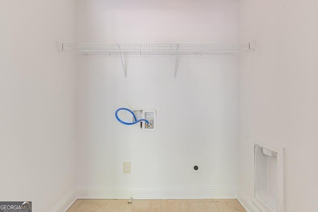 Atlanta, Georgia 30316, United States, 3 Bedrooms Bedrooms, ,4 BathroomsBathrooms,Residential,Active,202293