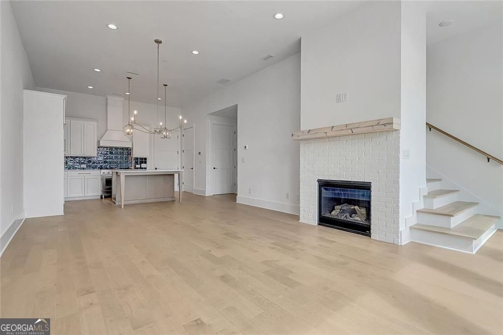180 Rolison WAY