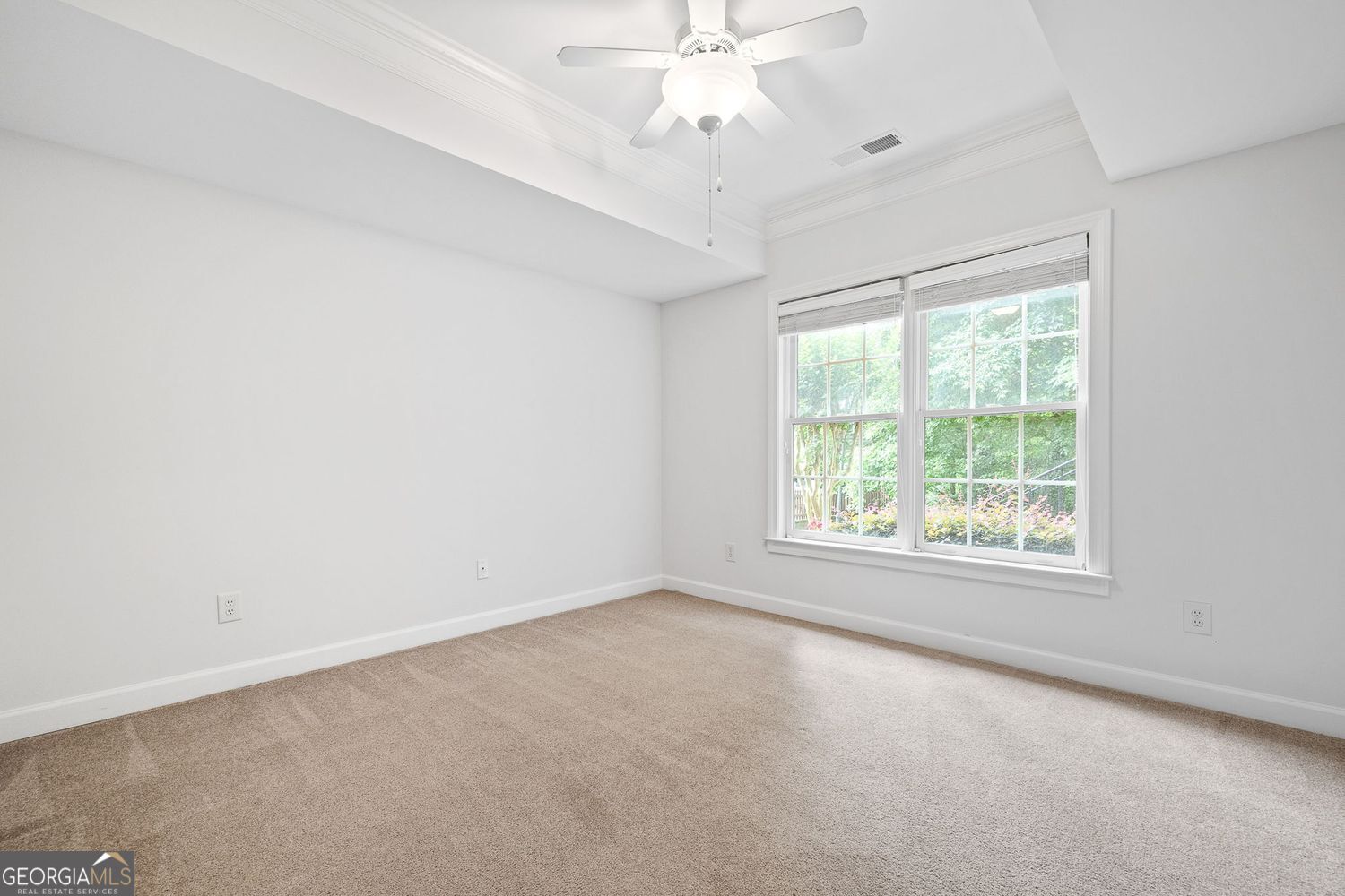 Sandy Springs, Georgia 30328, United States, 5 Bedrooms Bedrooms, ,6 BathroomsBathrooms,Residential,Active,136054