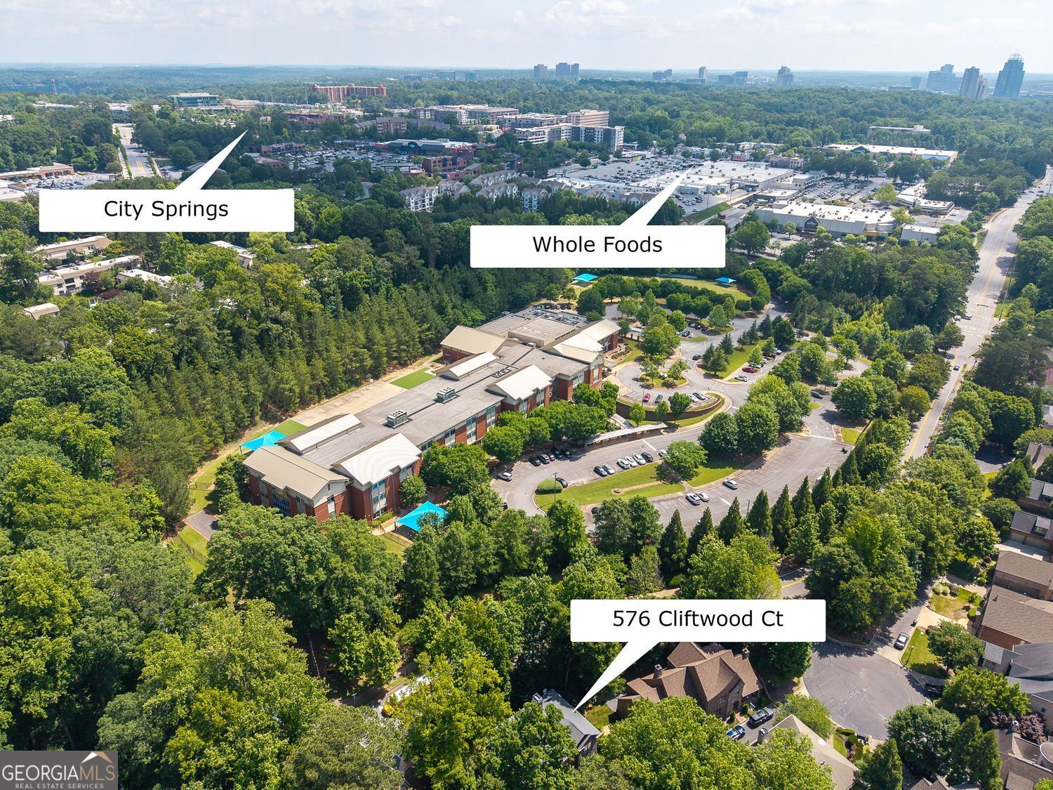 Sandy Springs, Georgia 30328, United States, 5 Bedrooms Bedrooms, ,6 BathroomsBathrooms,Residential,Active,136054