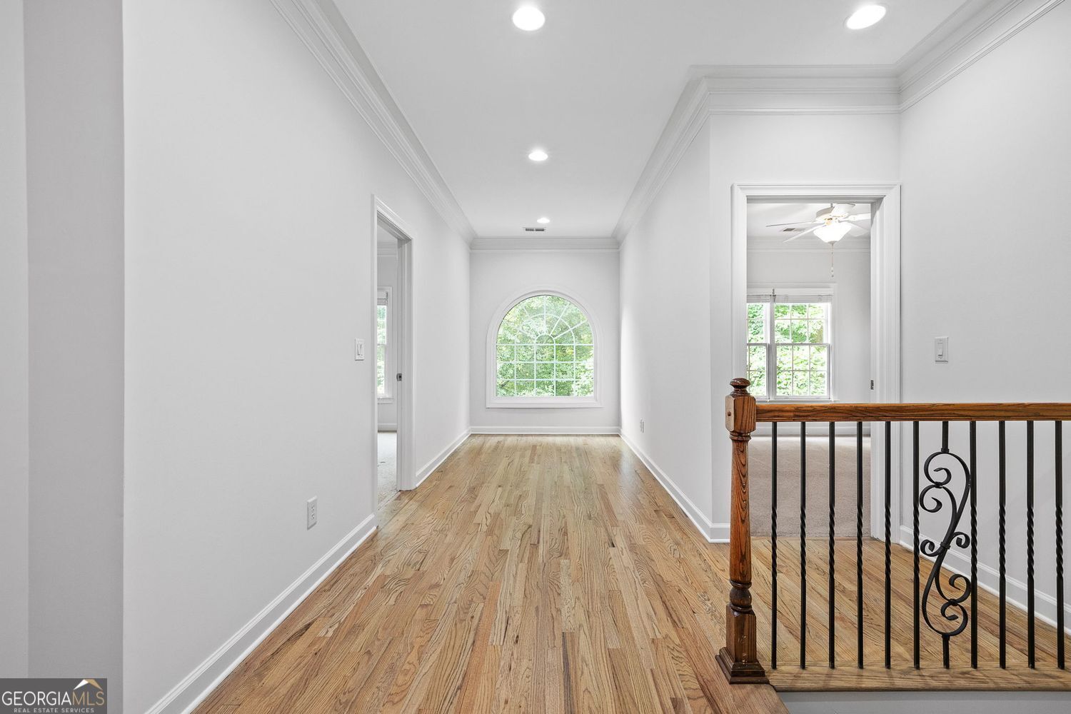 Sandy Springs, Georgia 30328, United States, 5 Bedrooms Bedrooms, ,6 BathroomsBathrooms,Residential,Active,136054