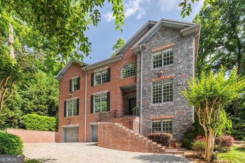 576 Cliftwood CT Sandy Springs GA 30328