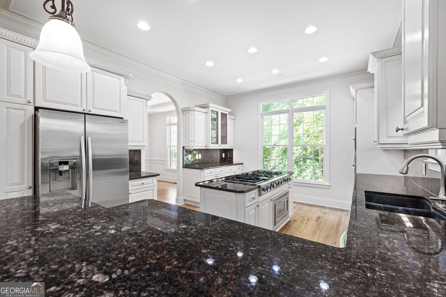 Sandy Springs, Georgia 30328, United States, 5 Bedrooms Bedrooms, ,6 BathroomsBathrooms,Residential,Active,136054