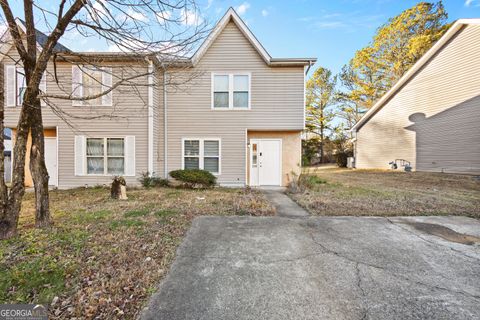 Photo of 3507 10 Oaks Circle, Powder Springs, GA 30127 (MLS # 10661987)