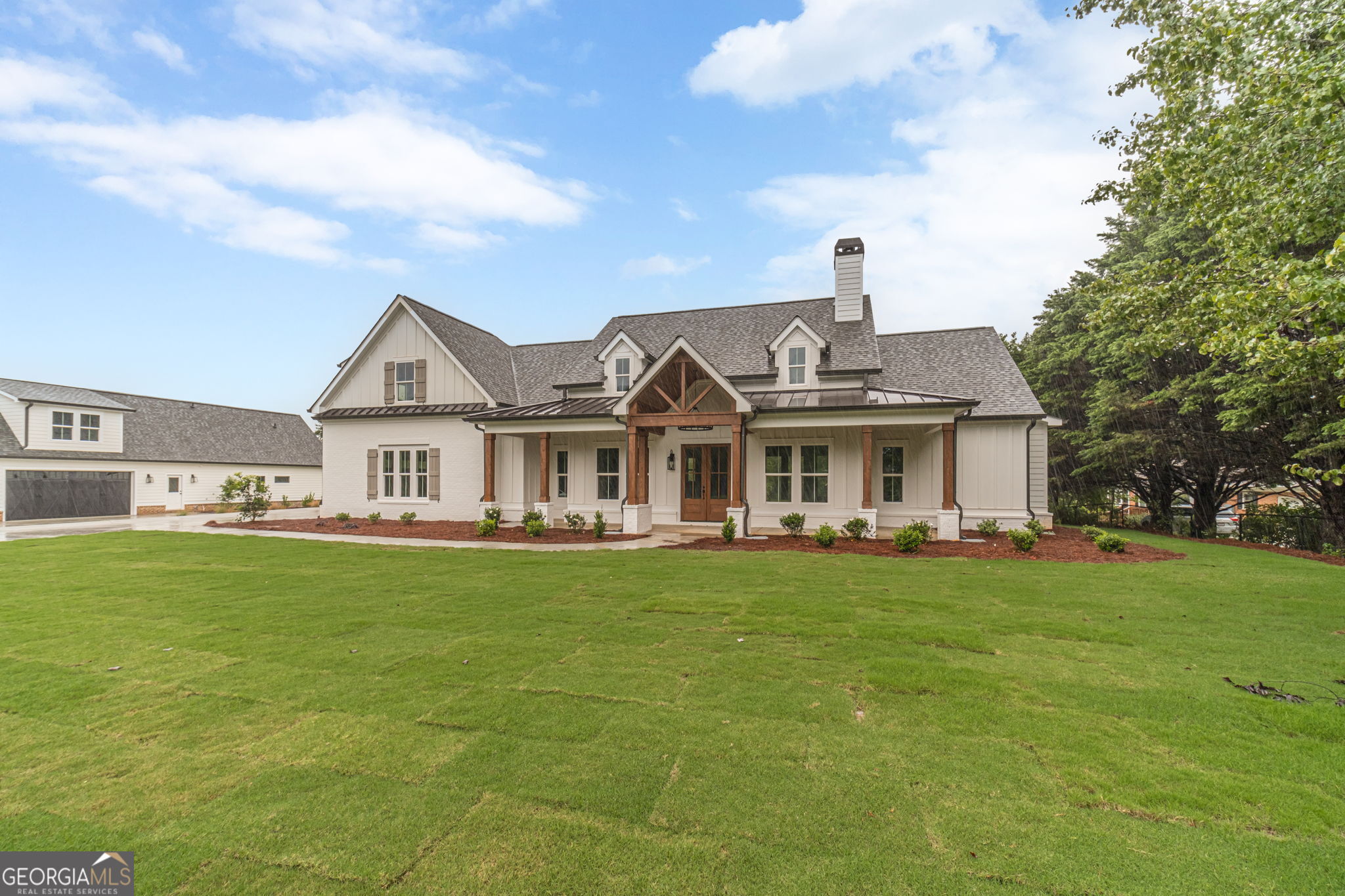 1300 Grapevine TRL